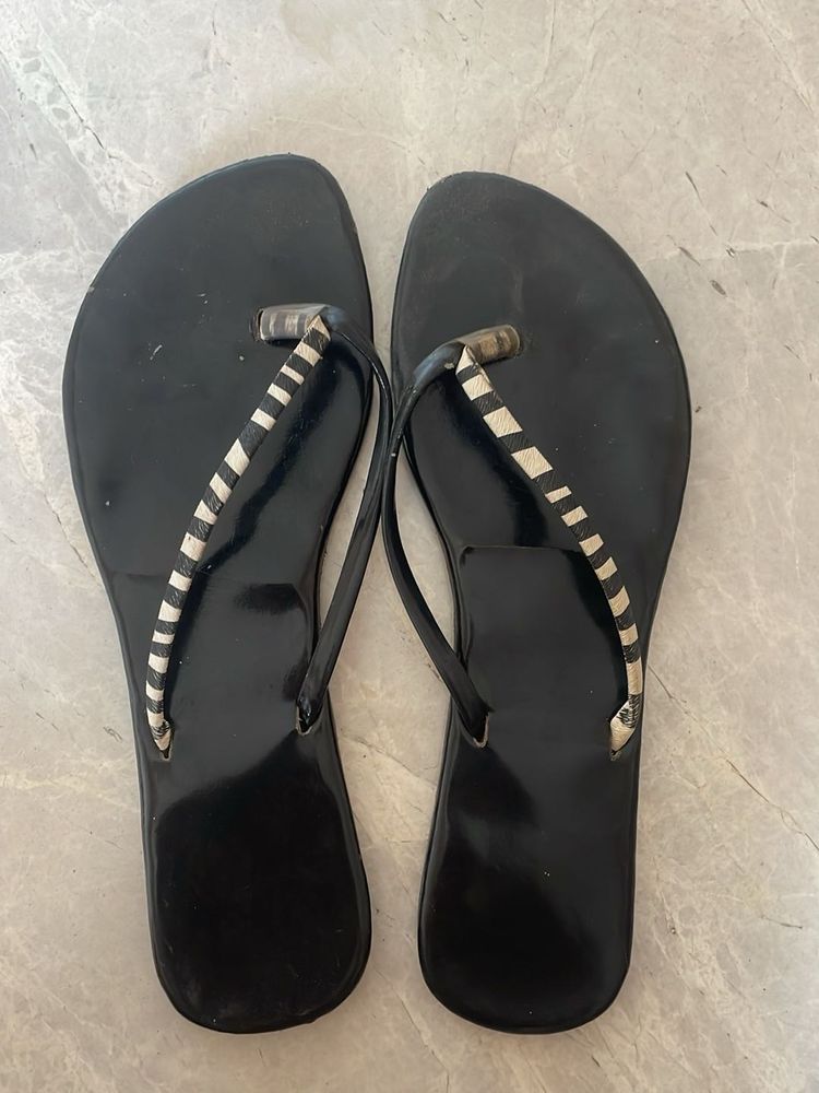Black Slippers Women