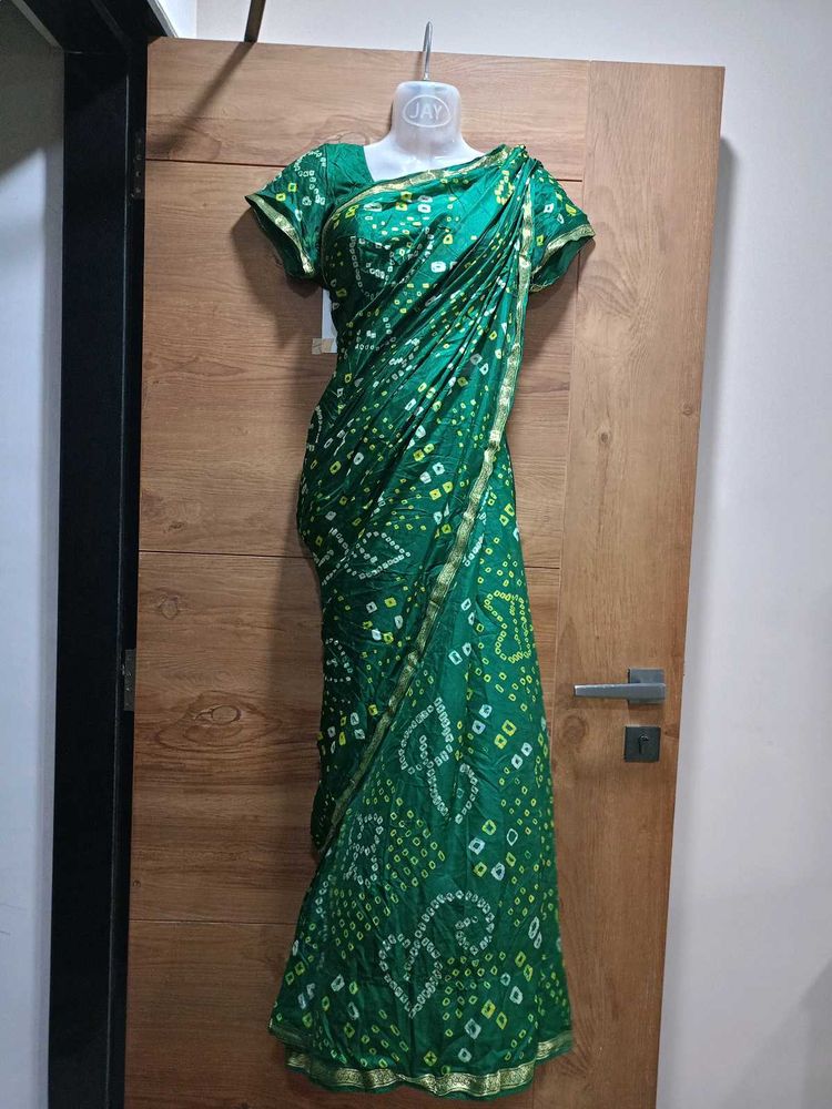 Green Bandhani Saree💚