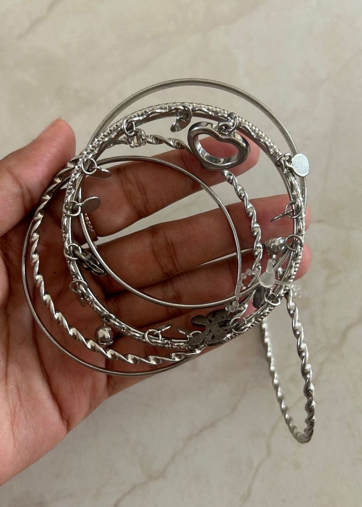 Silver Shade Bangles