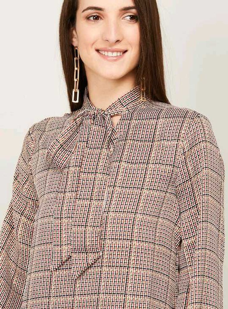 Van Huesen Checkered Bow Blouse