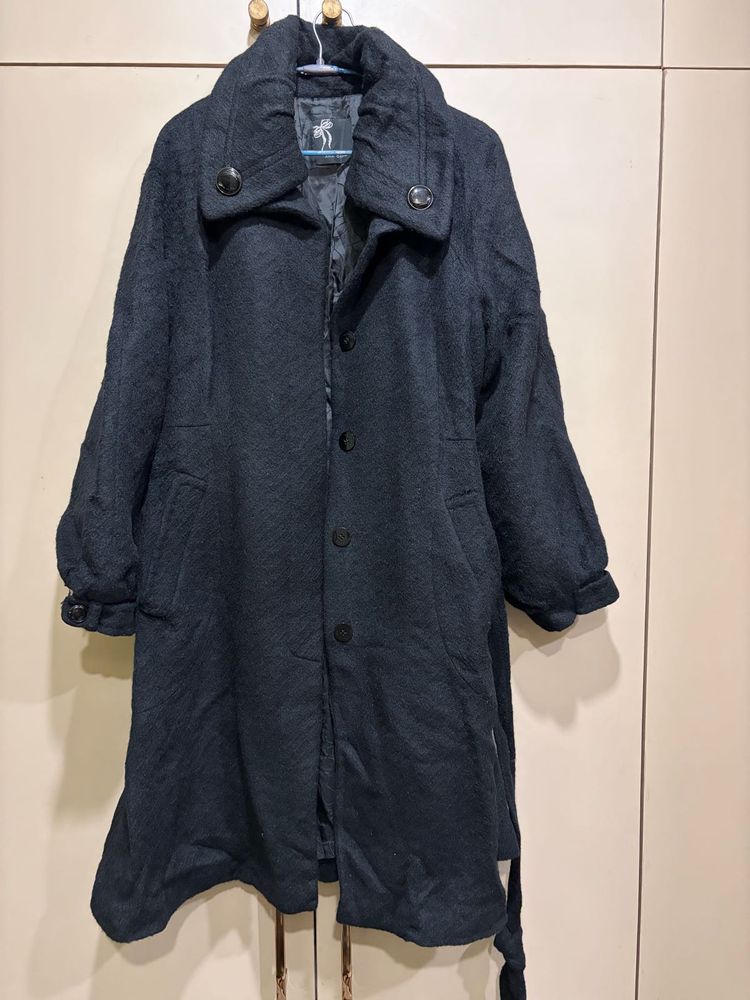 Elegant Wool Blend Overcoat