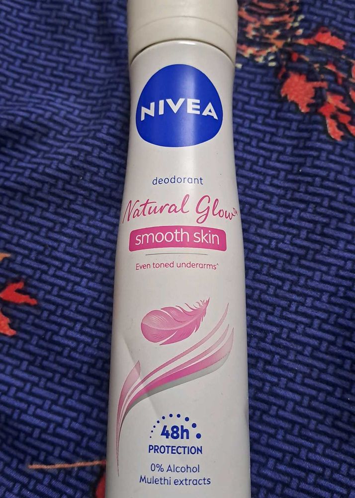 🩵Nivea deodrant / Spray