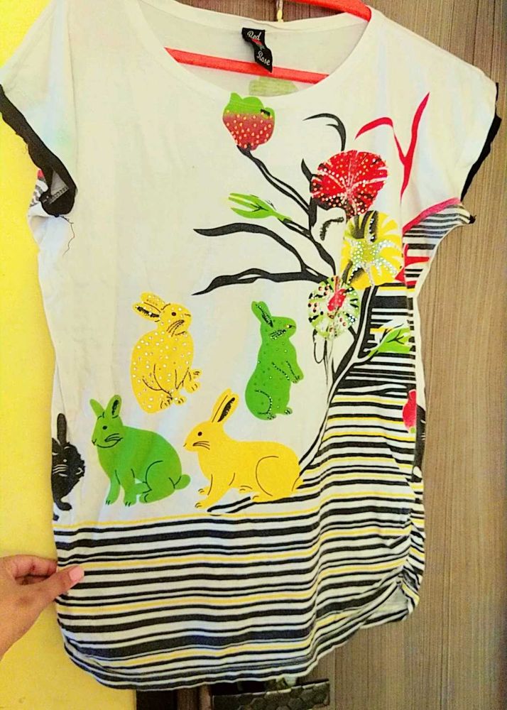 Unique Bunny &amp; Floral Print Tee