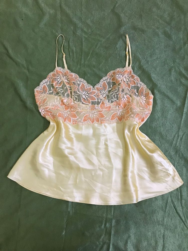 Hunkemoller Lace Cami Sleep Wear Bust 34-36