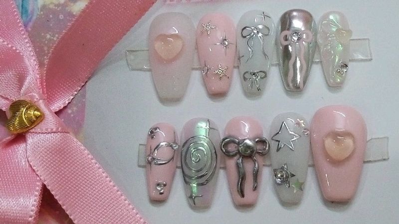 PRESS ON NAILS 💅🏻