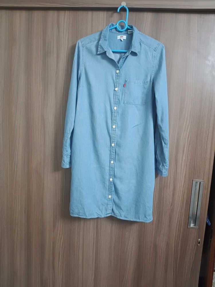 Levi&#39;s Denim Shirt Dress