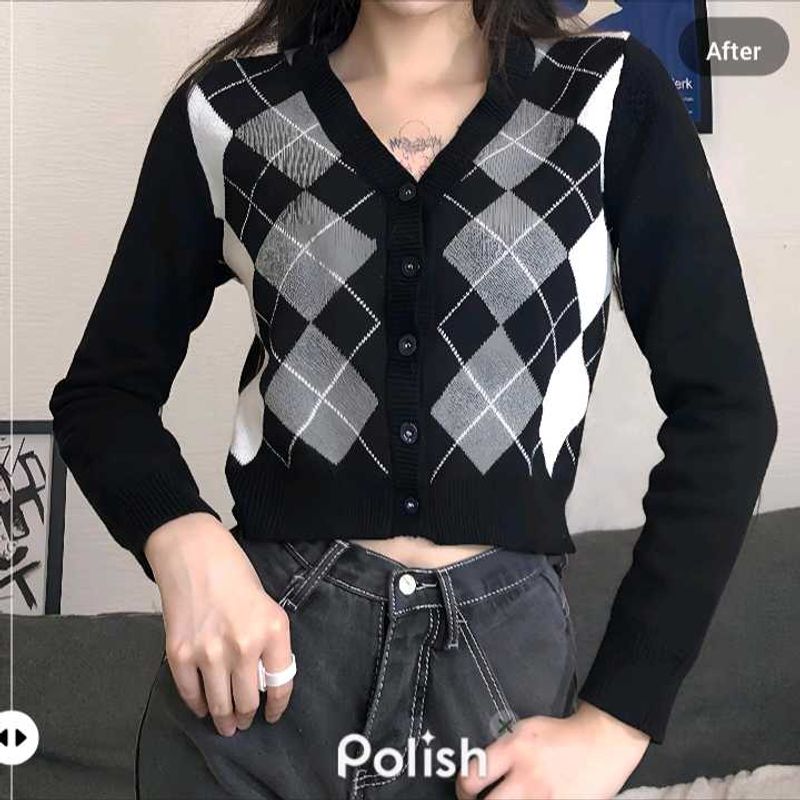 New With Tag Cute Boxy Crop Cardigan