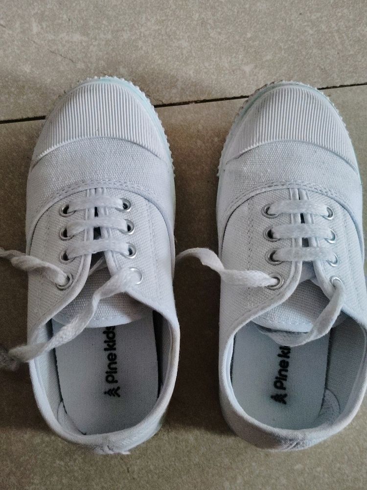 Once Used White Canvas Shoes