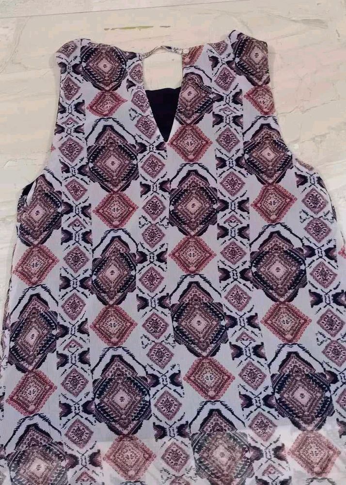 Half Sleeves Beautifull Top 🌸💟