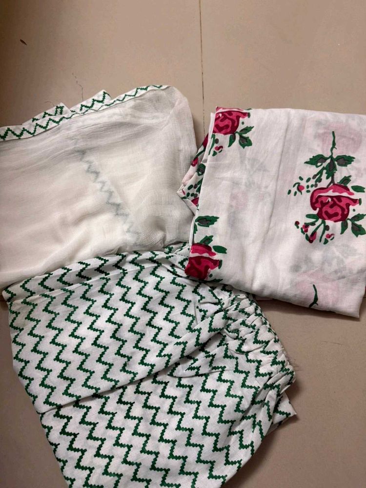 White Printed Cotton Suit Set