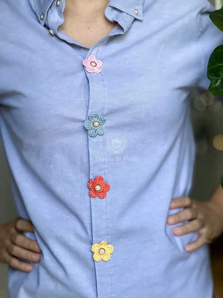 cchrochet flower 🌼 shirt button for women