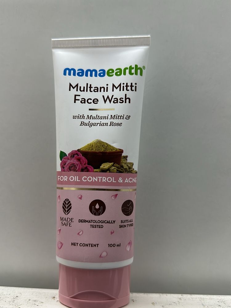 Mama earth Multani Mitti Face Wash For Oily Skin ,(100ml) Total Content