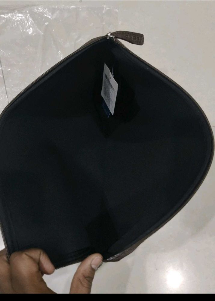 Police  Gellard Sling Laptop Pouch