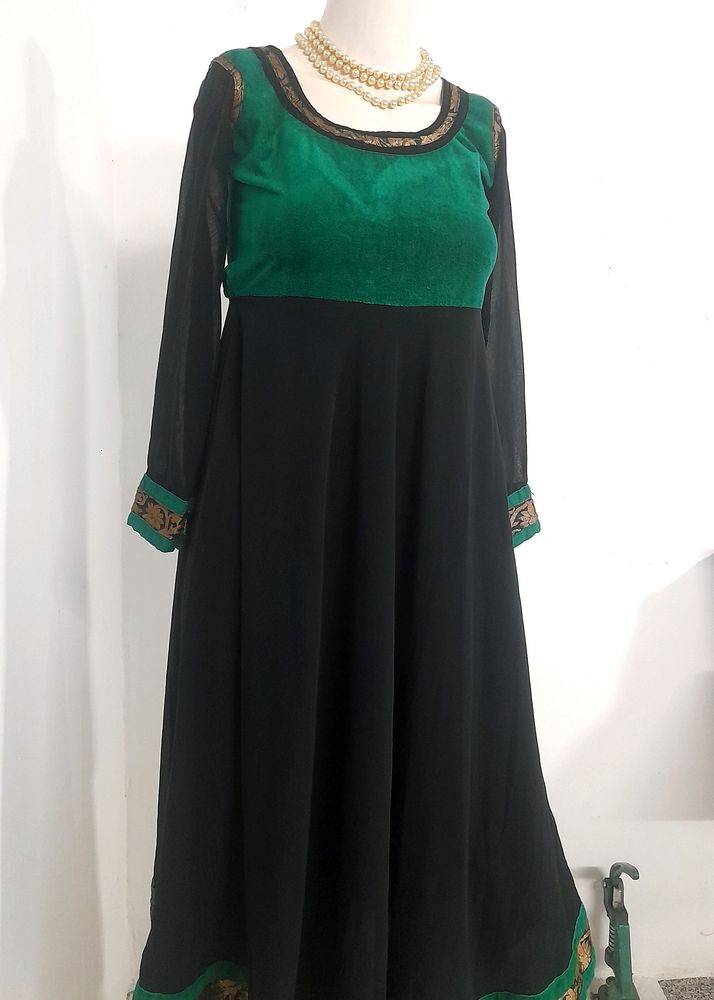 Green Churidhar