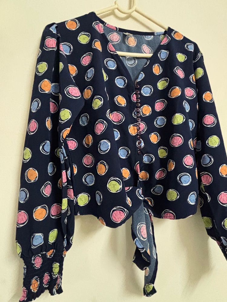 Polka Dot Tie-Front Top &amp; Black To
