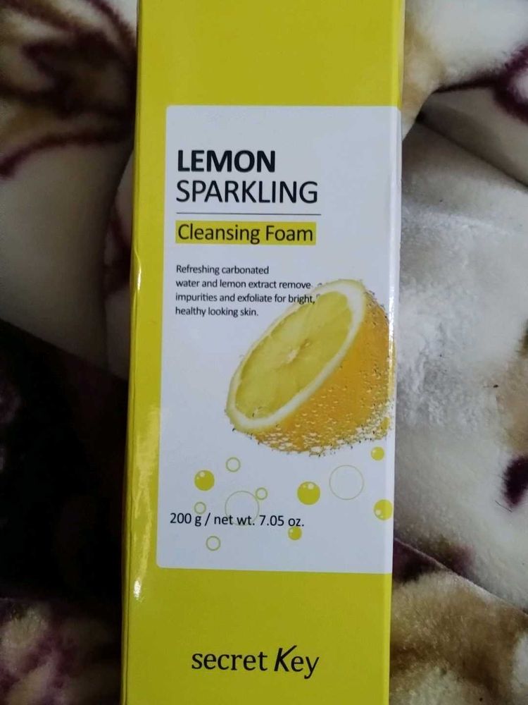 Lemon Sparkling Cleansing Foam