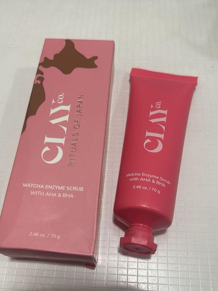 clayco matcha enzyme scrub