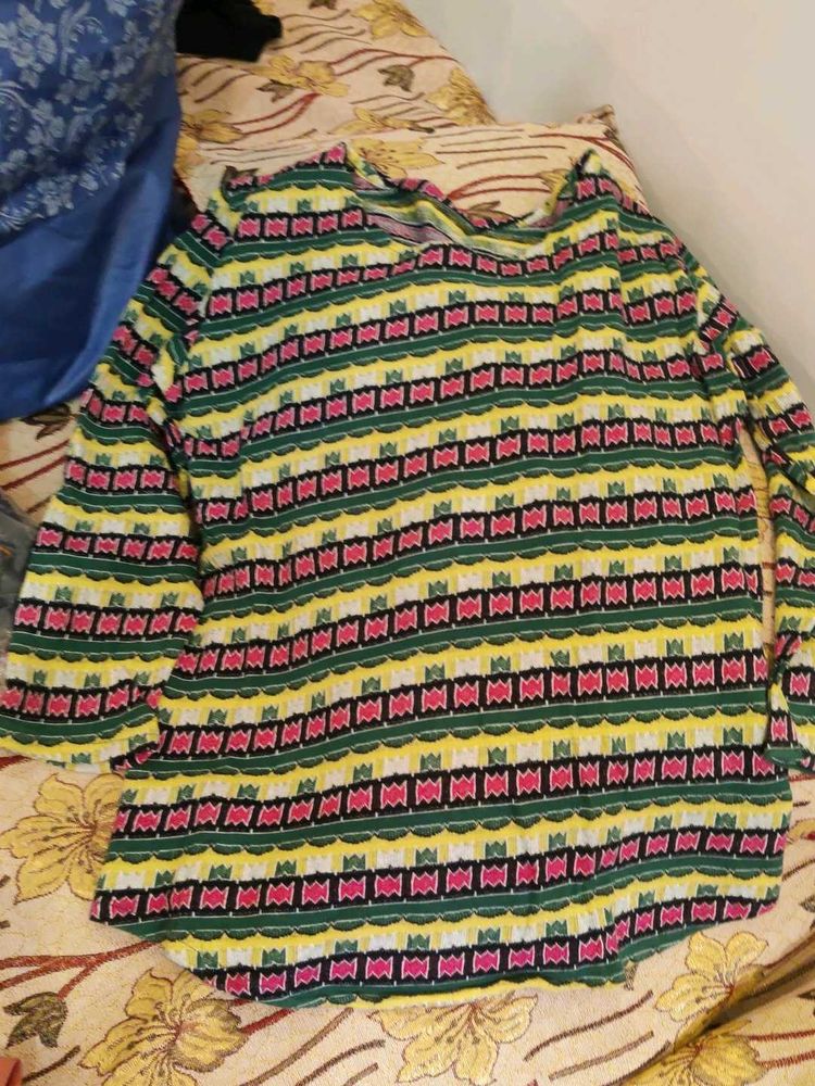 Patterned Long Sleeve Top