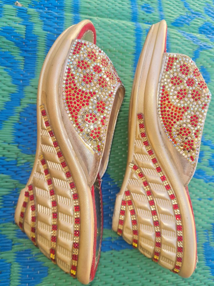 Sandal