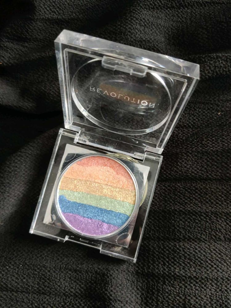 Revolution Eye Shadow