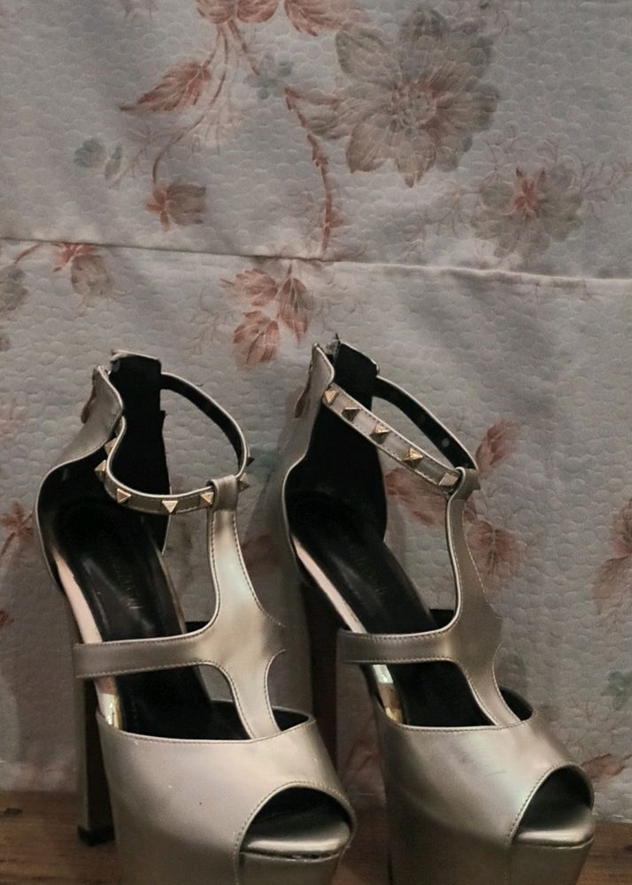 High Heel Women Shoe