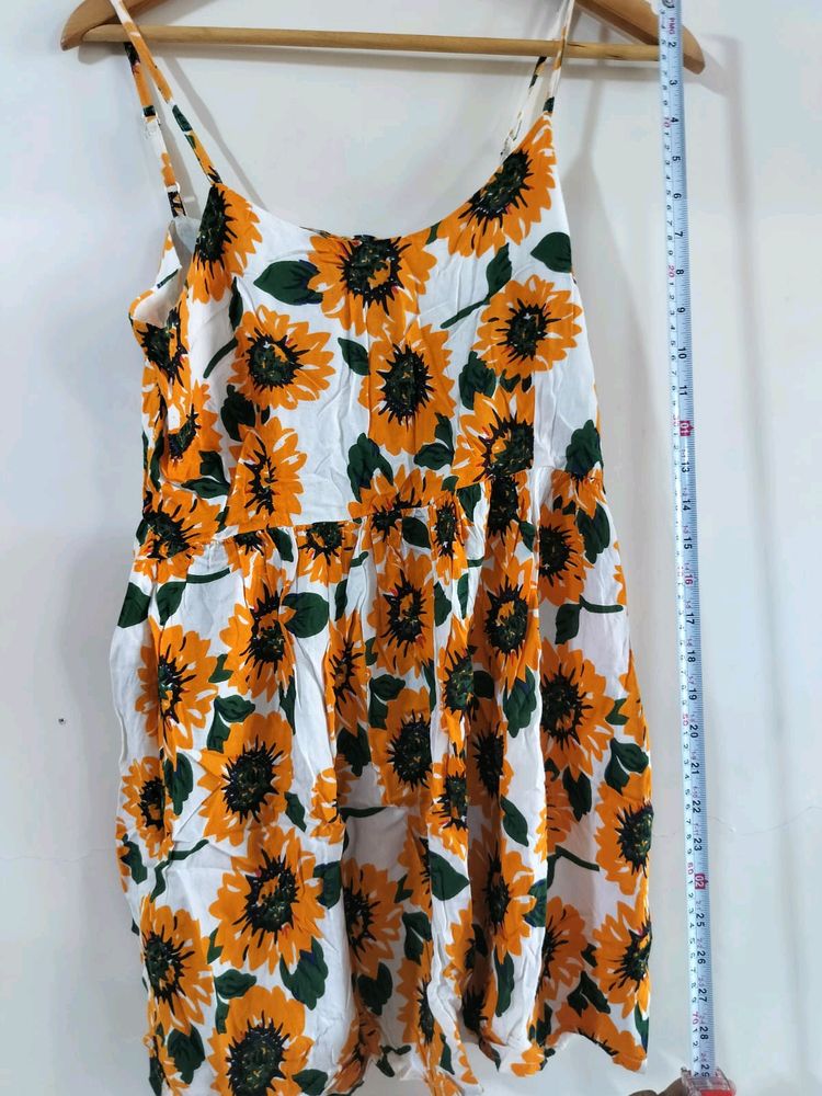 Sunflower Print Sundress, Back Patterned