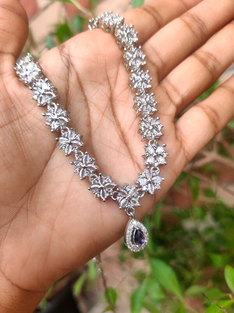 Cute And Elegant Neckset With Lavender Stone