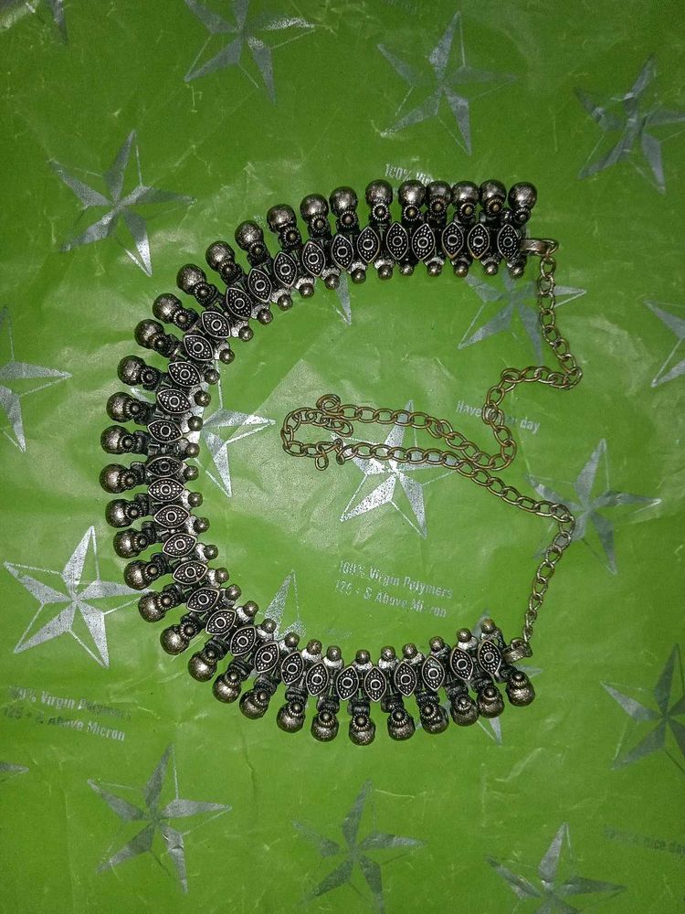 oxidized choker