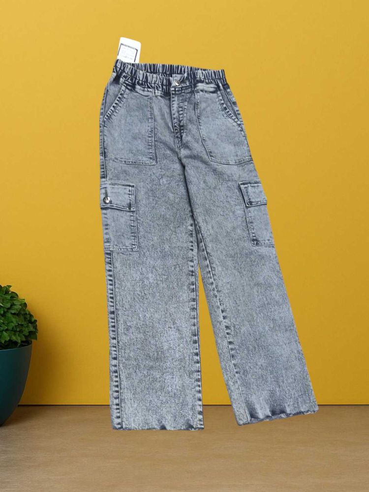 J@95 Size-28 (Sale) Latest Ladies high waist Jeans