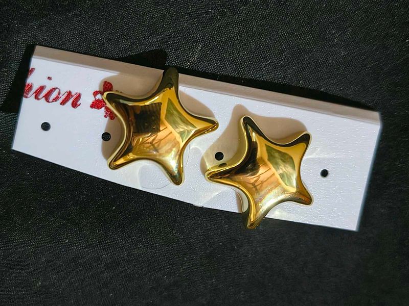 Star Stud Earrings