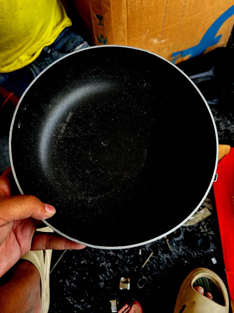 Good Depth Kadhai Unused Without Handle Butterfly