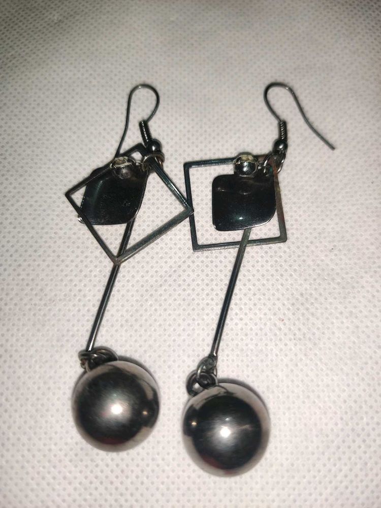 Bronze Ball Earings