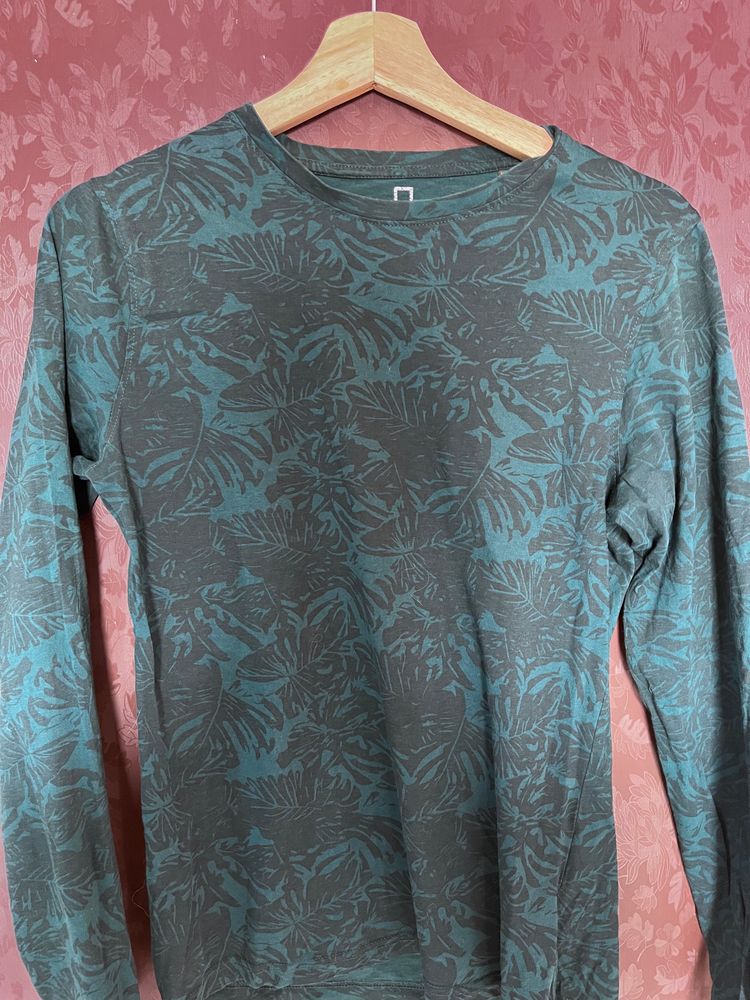 Tshirt Size Small