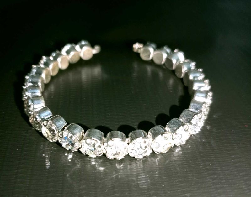 Silver Hand Bracelet 😃