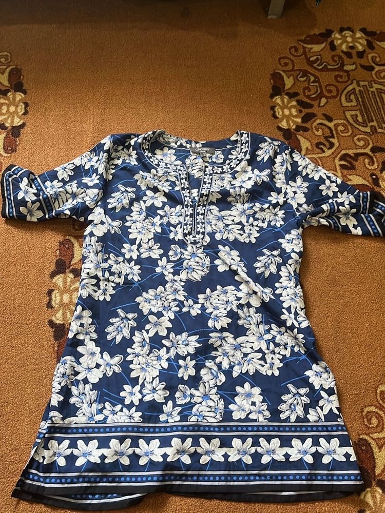 Floral Tunic Top