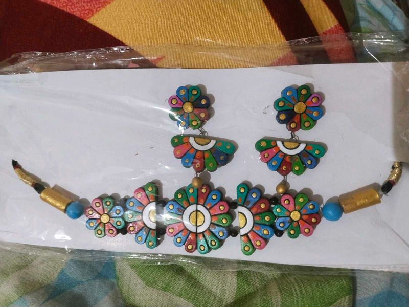 Floral clay Necklace Set