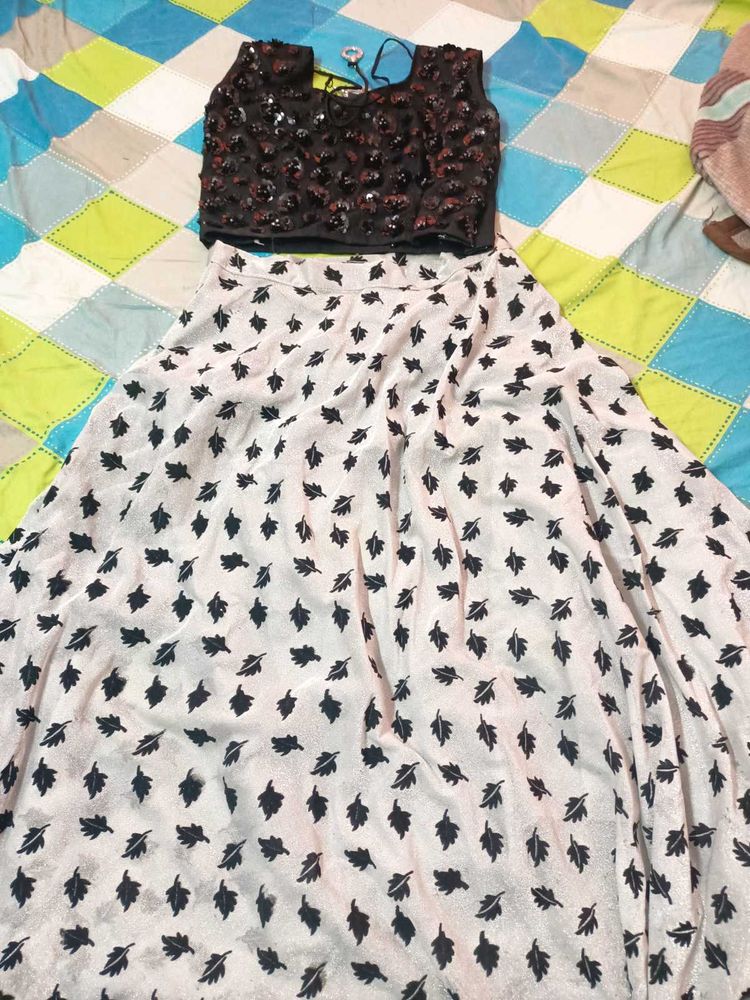 Skirt &amp; Top Set