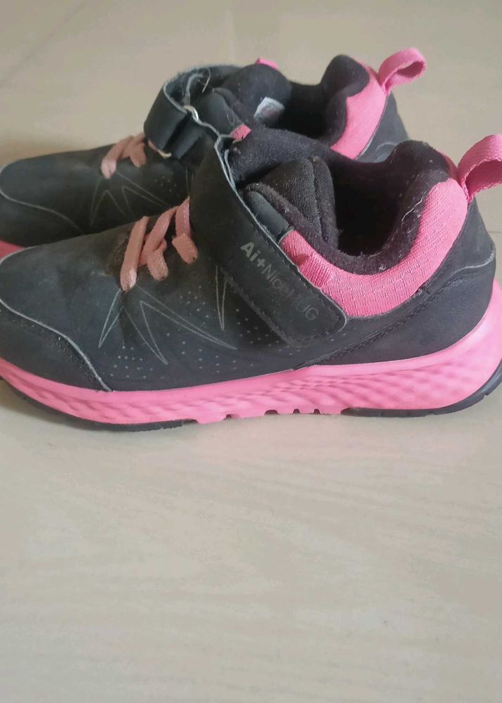 Girl's Black &amp; Pink Sneakers