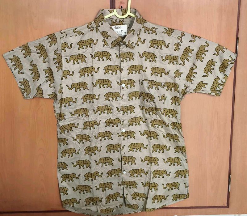 Elephant Print Short Sleeve Shirt