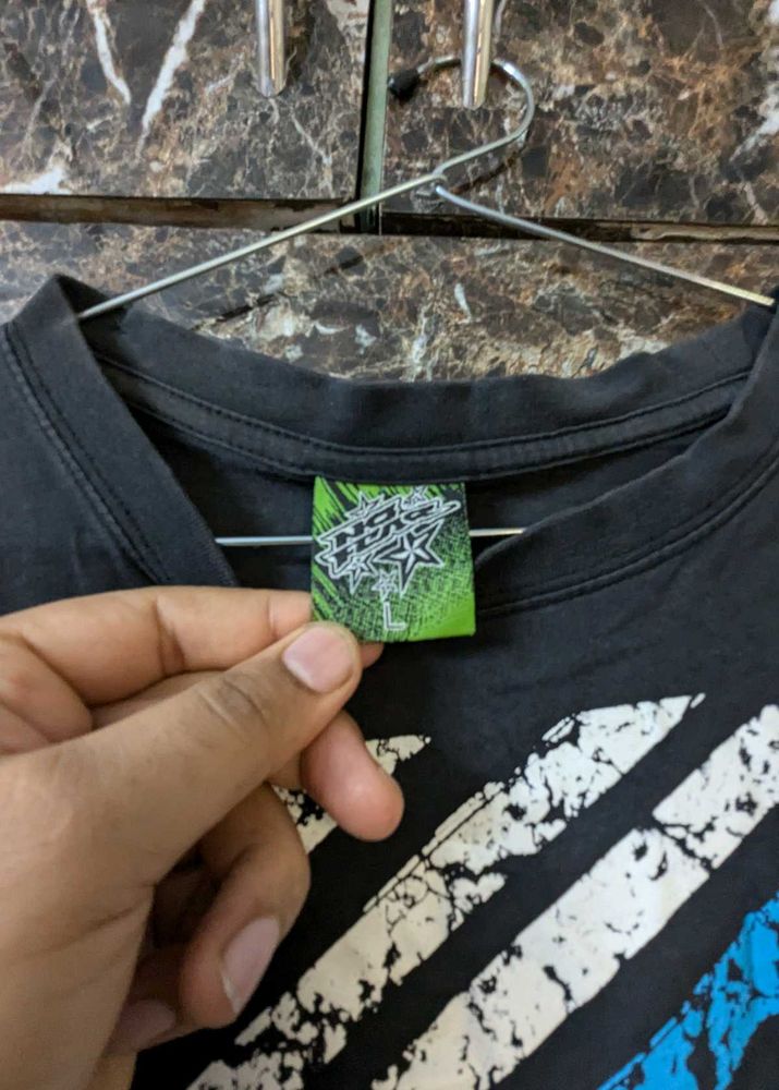 L SIZE TSHIRT