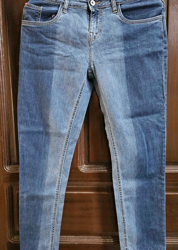 Lee Cooper Women&#39;s - Two-Tone Blue Jeans