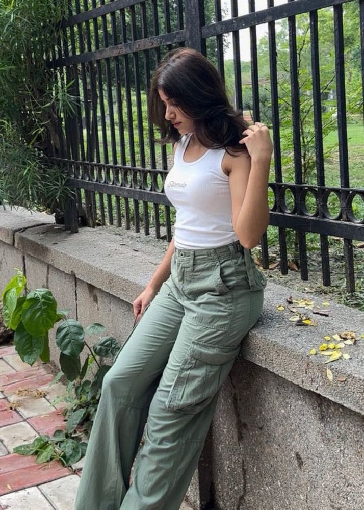 SALE - CARGO JEANS