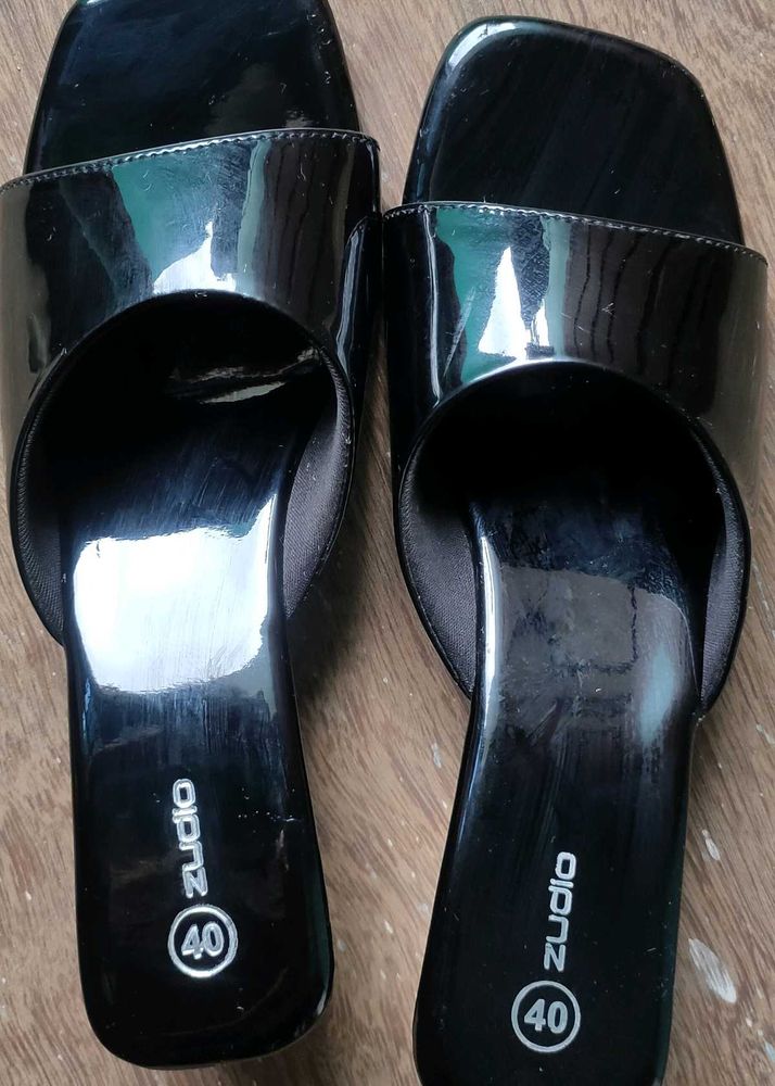 Single Zudio Heels Looking for Commitment 👠