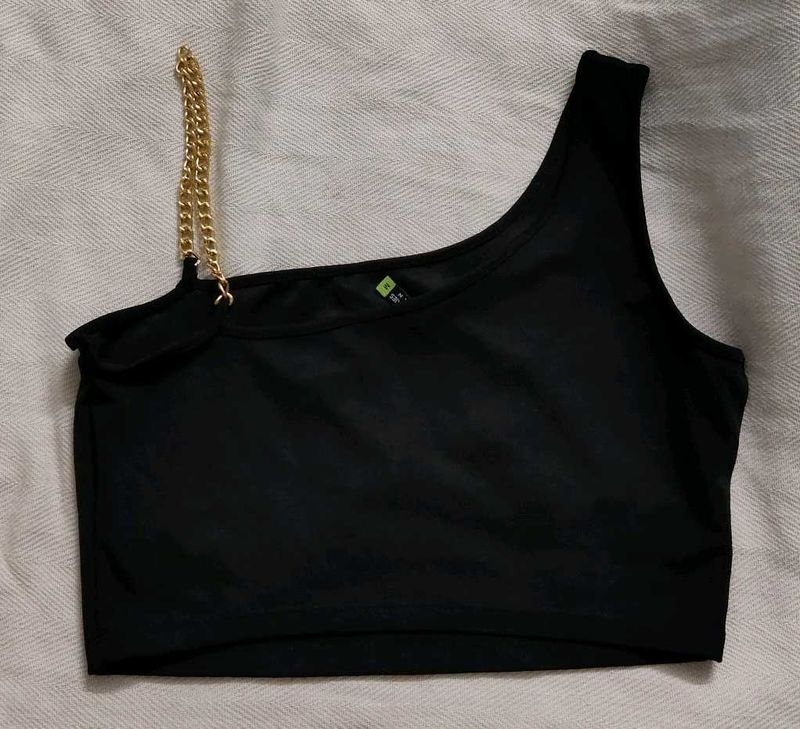 Black Chain Strap Crop Top