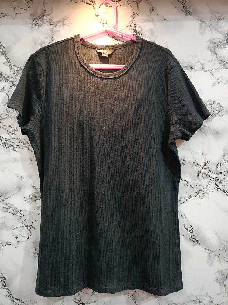 Black Women&#39;s T-Shirt