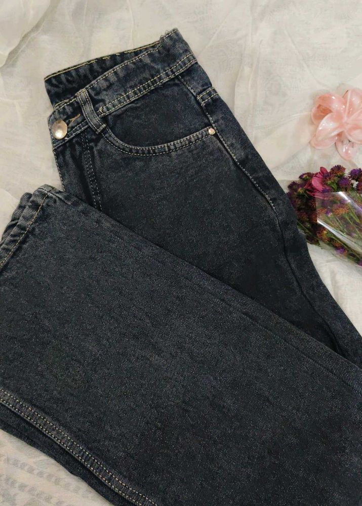 Trendy Dark Wash Denim Jeans