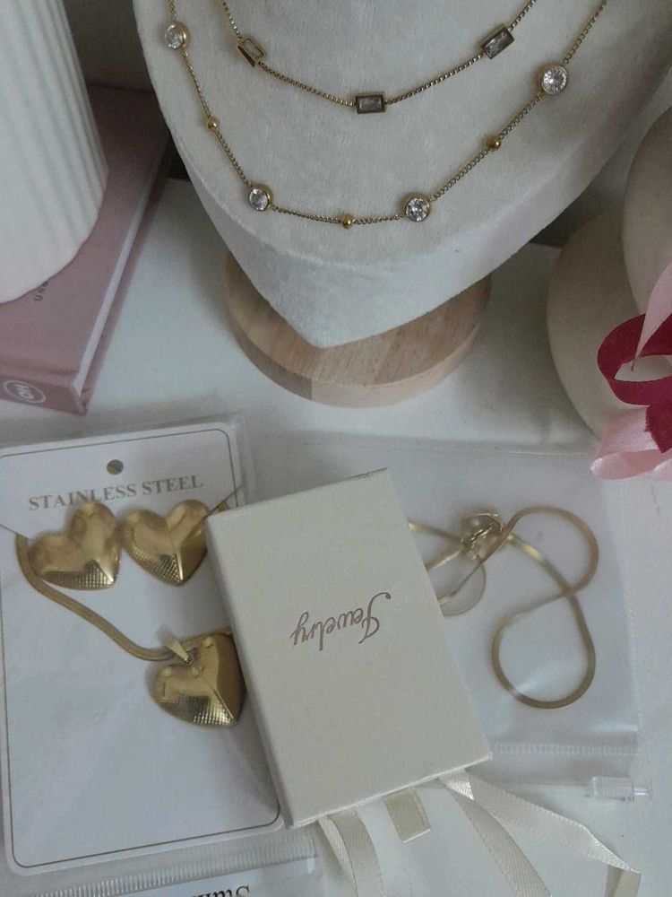 Necklace earring ring mystery Product