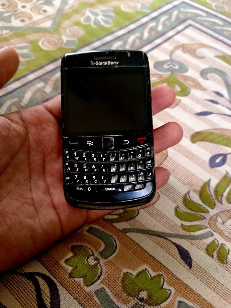Blackberry 9700