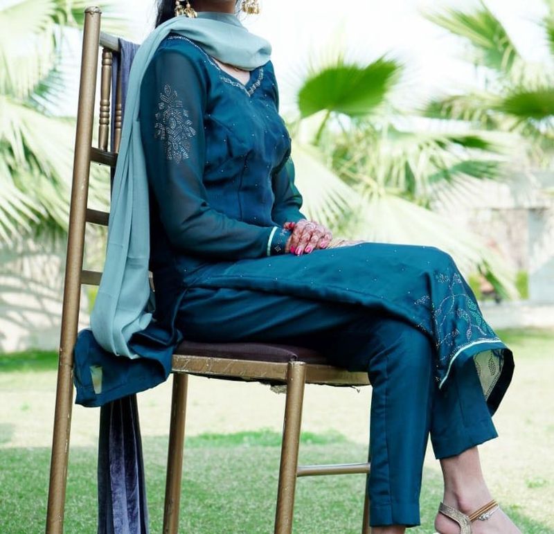 Elegant Teal Kurta Set