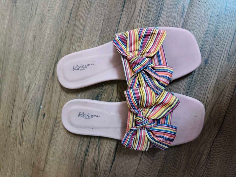 Women Flats
